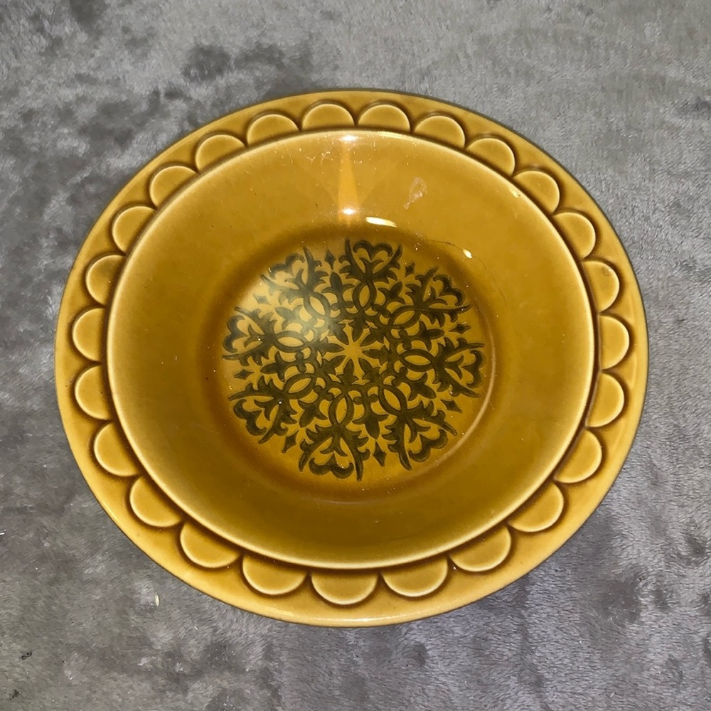 0104 Homer Laughlin Coventry Castilian 8” Large Salad Bowl